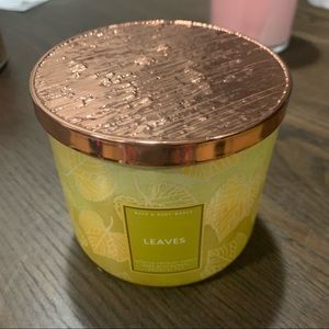 NEW Bath & Body Works 3-Wick Candle: Leaves 🍁